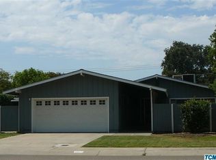 1101 S Mountain St, Visalia, CA 93277