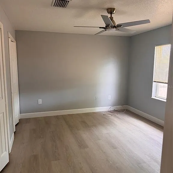 1133 E Rohe St #A — Photo 12