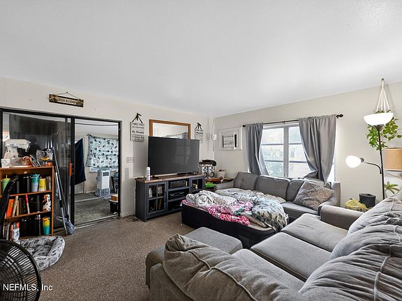 3rd image of 716 S EDEN GARDENS Avenue