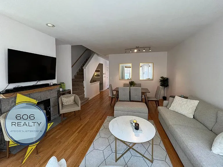 220 W Scott St #G — Photo 5