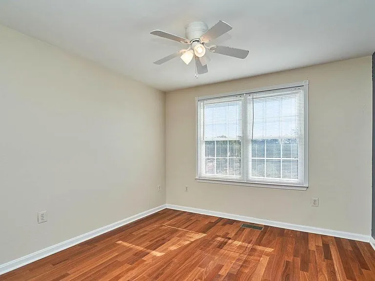 12827 Fair Briar Ln — Photo 27