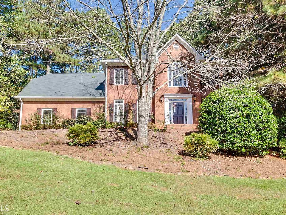 1st image of 2615 Ashbourne Dr