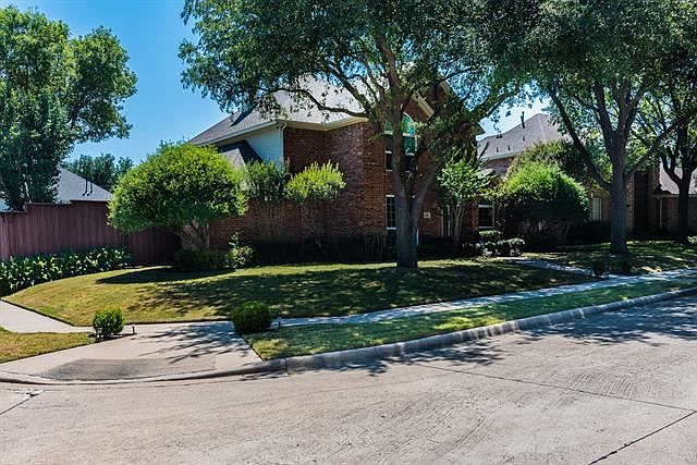 1st image of 2100 Glendale Dr