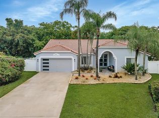 1800 Water Ridge Dr, Fort Lauderdale, FL 33326