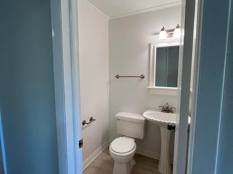 415 Aruba Ct — Photo 6