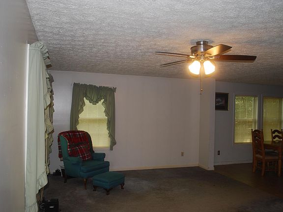 5th image of 321 Grandwood Blvd