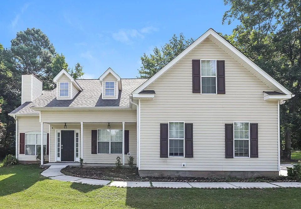 92 Dogwood Lakes Dr