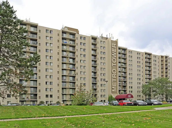 METRO TOWER APARTMENTS