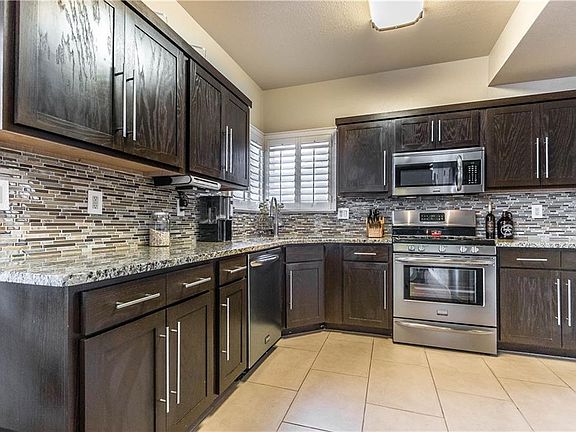 5th image of 7529 Plaza Taurina Dr