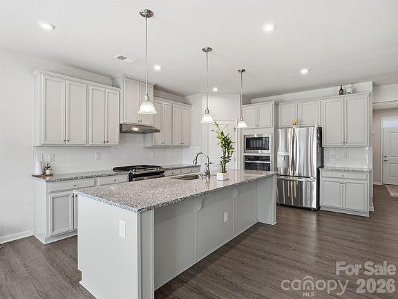 5th image of 1209 Hinson Forest Rd