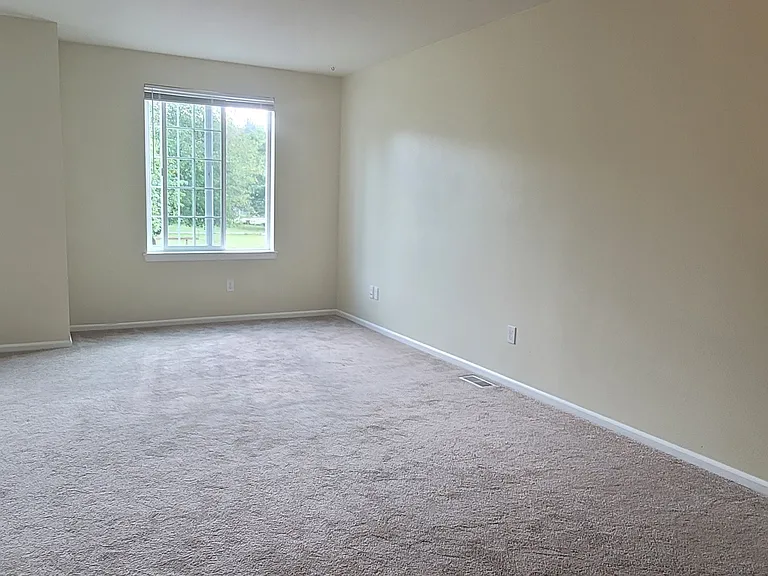 849 Garden Green Pl #849 — Photo 8