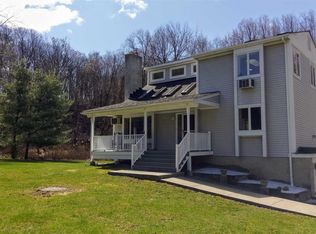 6 Ladue Rd, Hopewell Junction, NY 12533