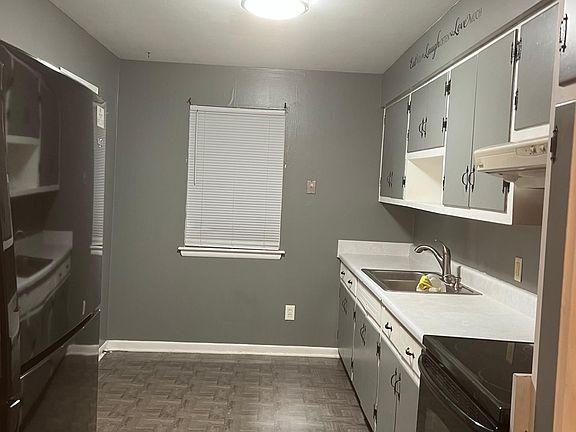 5th image of 3763 San Juan Dr