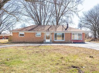 3836 Davis Ln, Alton, IL 62002
