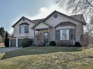 982 Donnelly Pl, McHenry, IL 60050