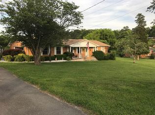 2000 Braden Ln, Knoxville, TN 37914