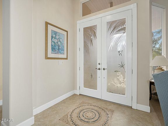 5th image of 32 Gale Ln