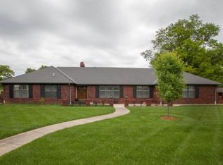 1 Stonecrest, Saint Joseph, MO 64506