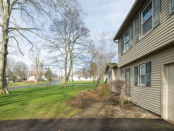 2nd image of 30 Halmore Dr