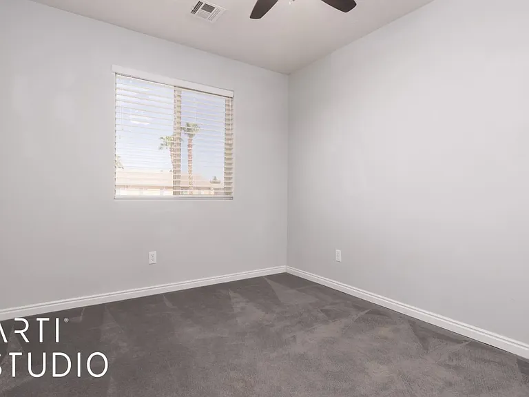 717 W Hafen Ln #6A — Photo 11