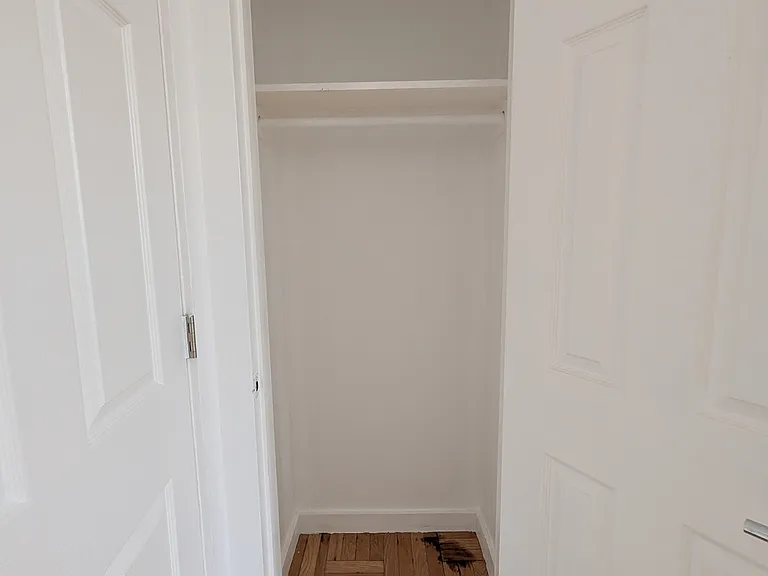 363 Ocean Pkwy #D11 — Photo 6