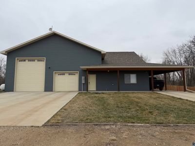 219 S Division Ave, Madison, SD, 57042