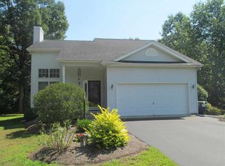 129 Rimbrave Dr, Gansevoort, NY 12831