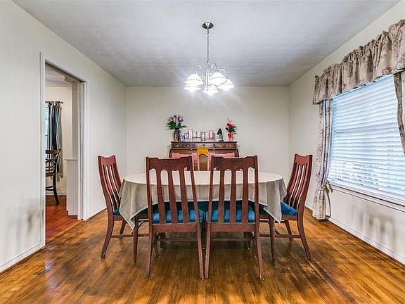 4th image of 2210 Frances Dr