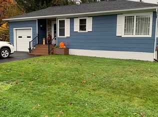 11 High St, Fort Kent, ME 04743