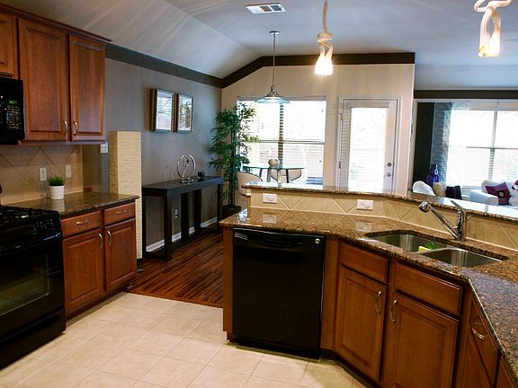 3rd image of 257 Caddo Lake Dr
