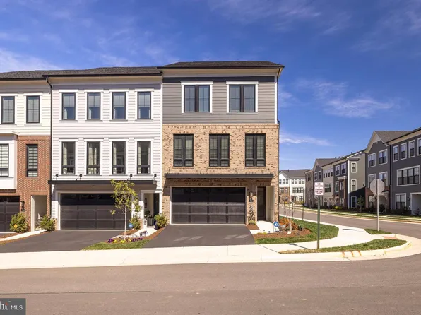 620 Angelfish Way, Woodbridge, VA 22191