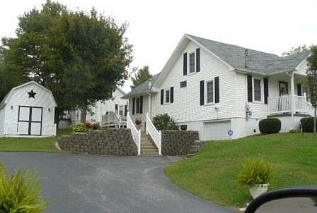 1st image of 107 Taylor St