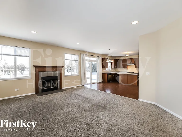 6641 Ayre Dr — Photo 2