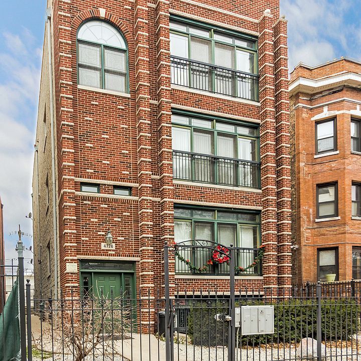 1st image of 4726 N Winthrop Ave APT 2