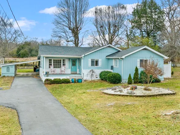 125 Pearman Rd, Johnson City, TN 37601