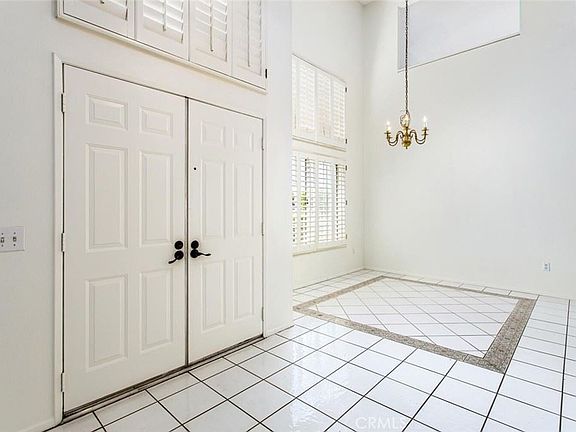 4th image of 5955 Warwick Hills Way
