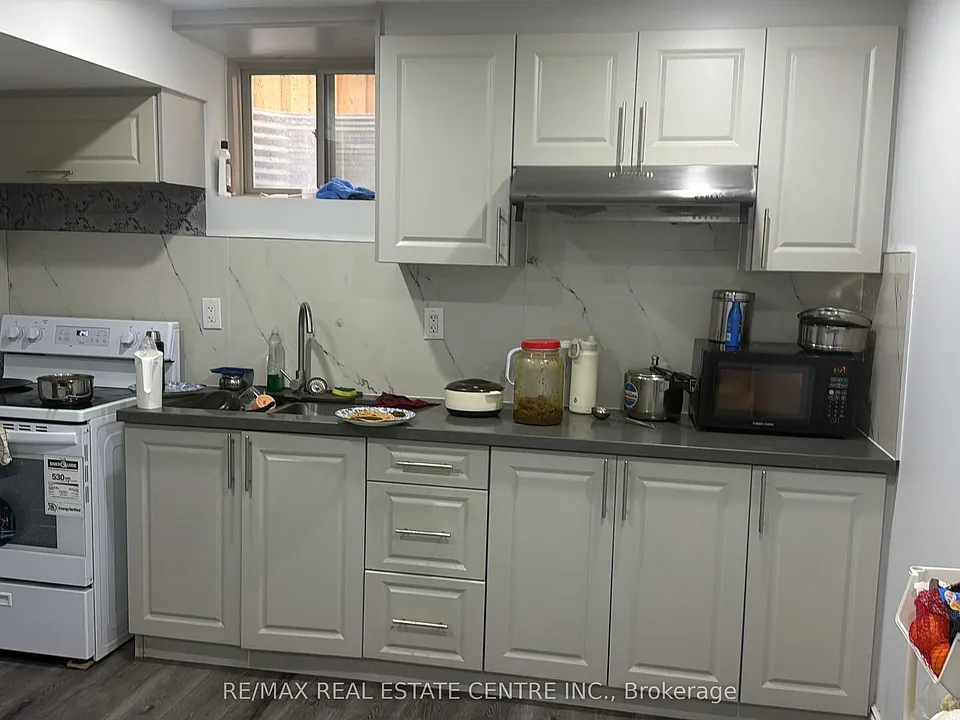 40 Kambalda Rd #BASEMENT