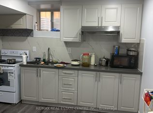 40 Kambalda Rd #Basement, Brampton, ON L7A 5J3