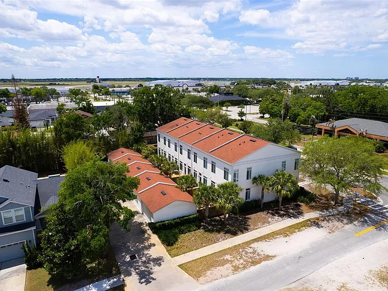 Lake Baldwin Ln — Photo 34
