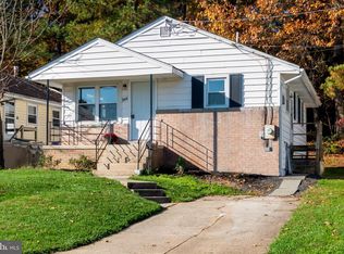 8906 34th Ave, College Park, MD 20740