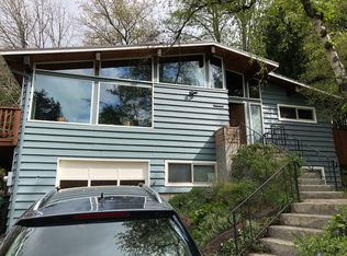 10560 41st Pl NE, Seattle, WA 98125