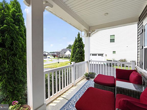 5th image of 1303 Rodebuck Dr