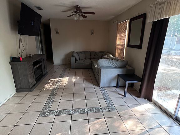 2nd image of 16 Anita Ln