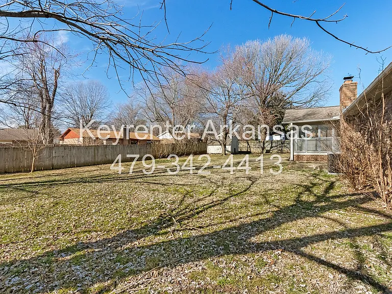 4100 Miller Dr — Photo 27
