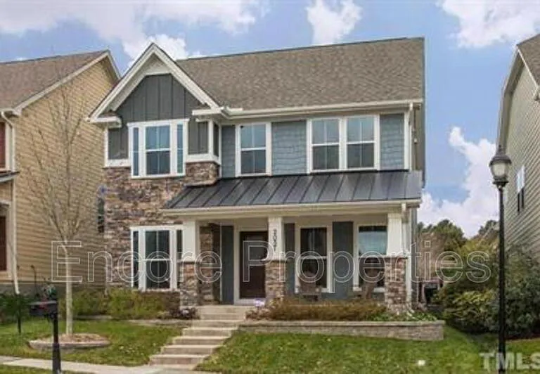 2057 Aventon Ln — Photo 1
