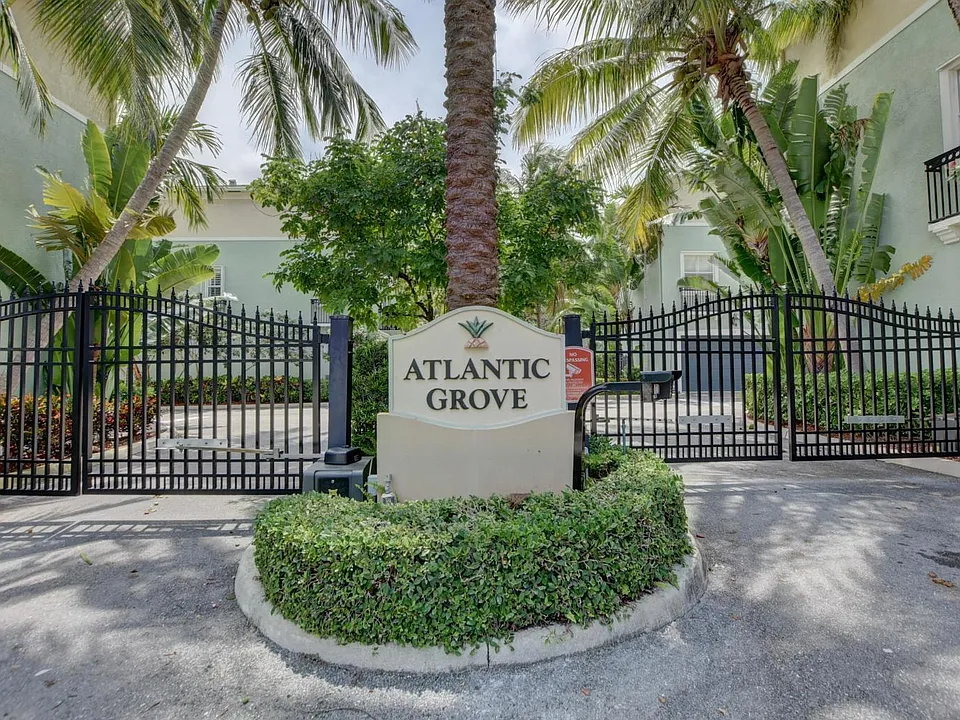 306 NW 1st St #306