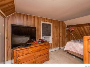18 Hudson Ter, Marlboro, NY 12542