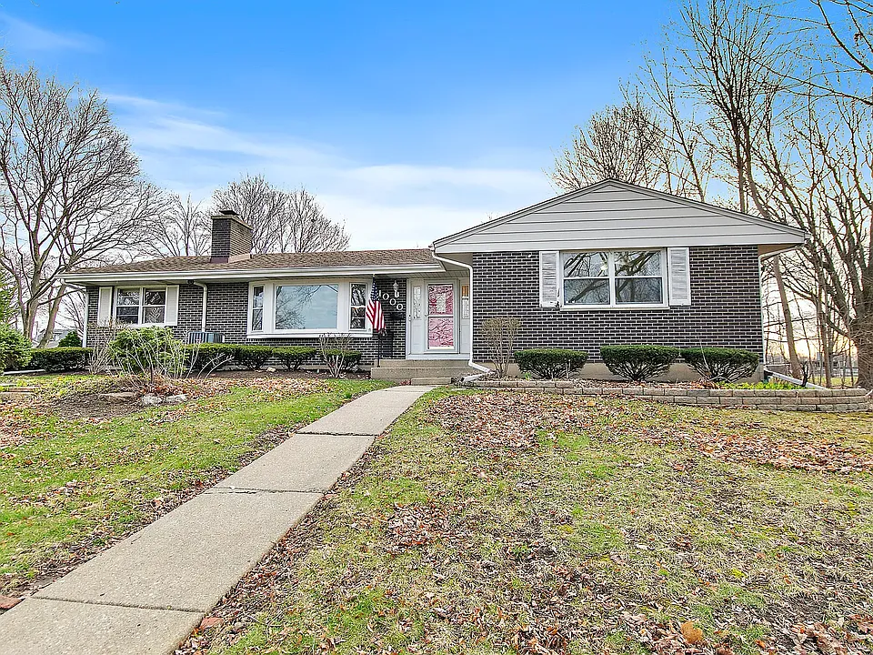 1000 Jackson Ave
