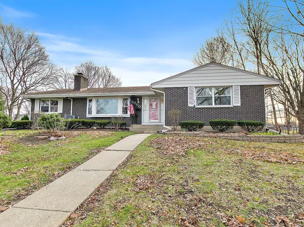 1000 Jackson Ave, Saint Charles, IL 60174