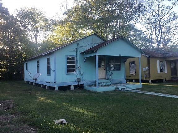 4th image of 701-705 711 Carron St